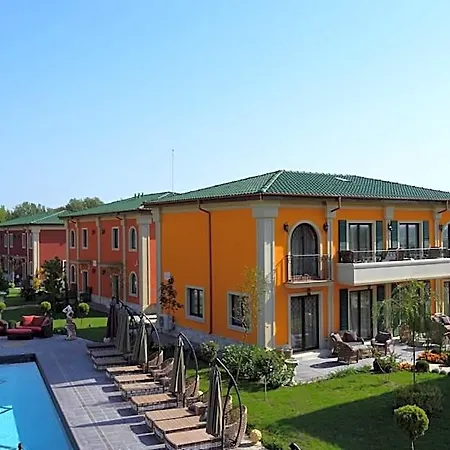Luxury Beach Villas - Mineral Pools & Spa (Adults Only) * Kranevo